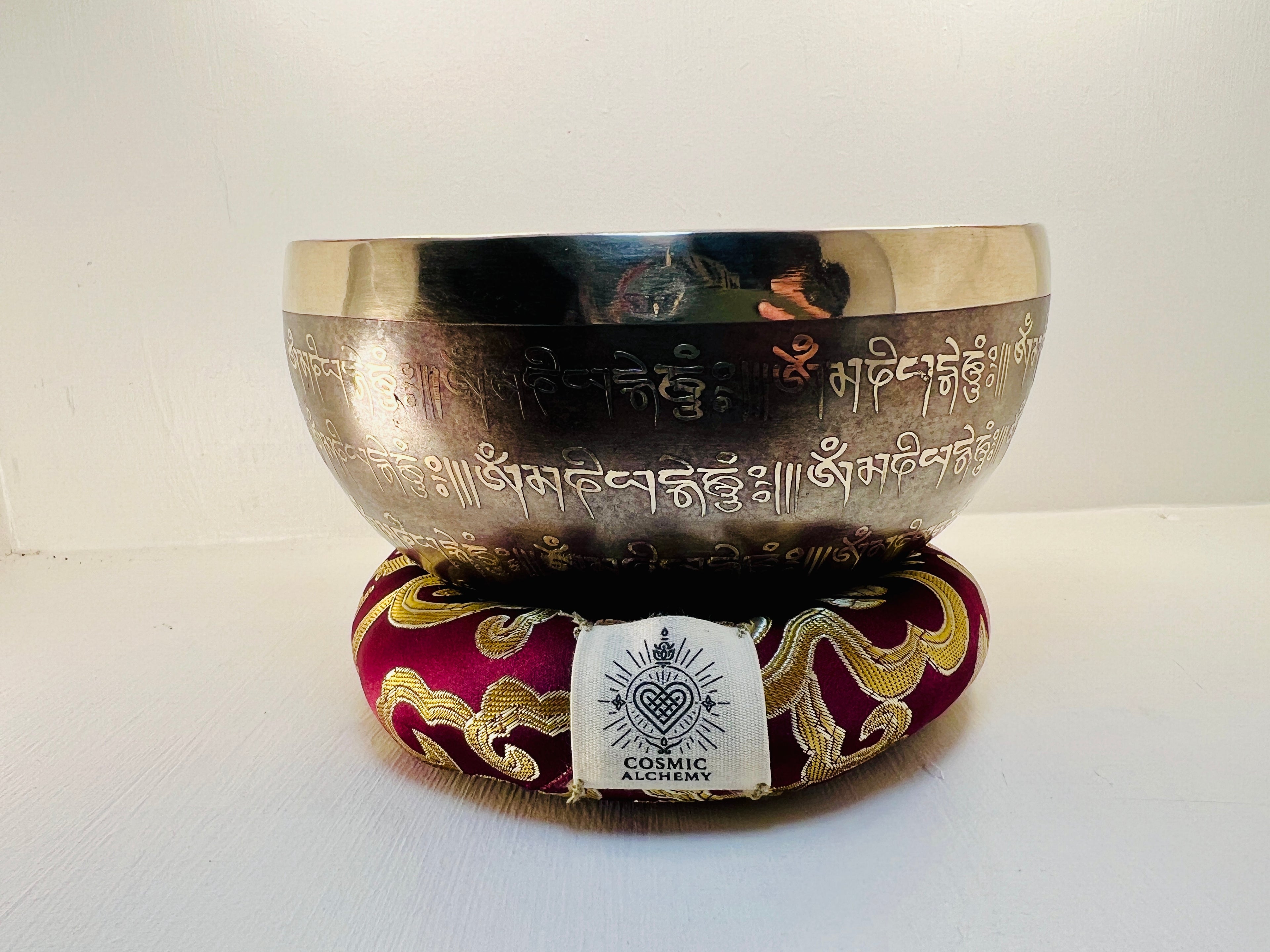 16cm Engraved Tibetan Singing Bowl, Om, Sacral Chakra, D4
