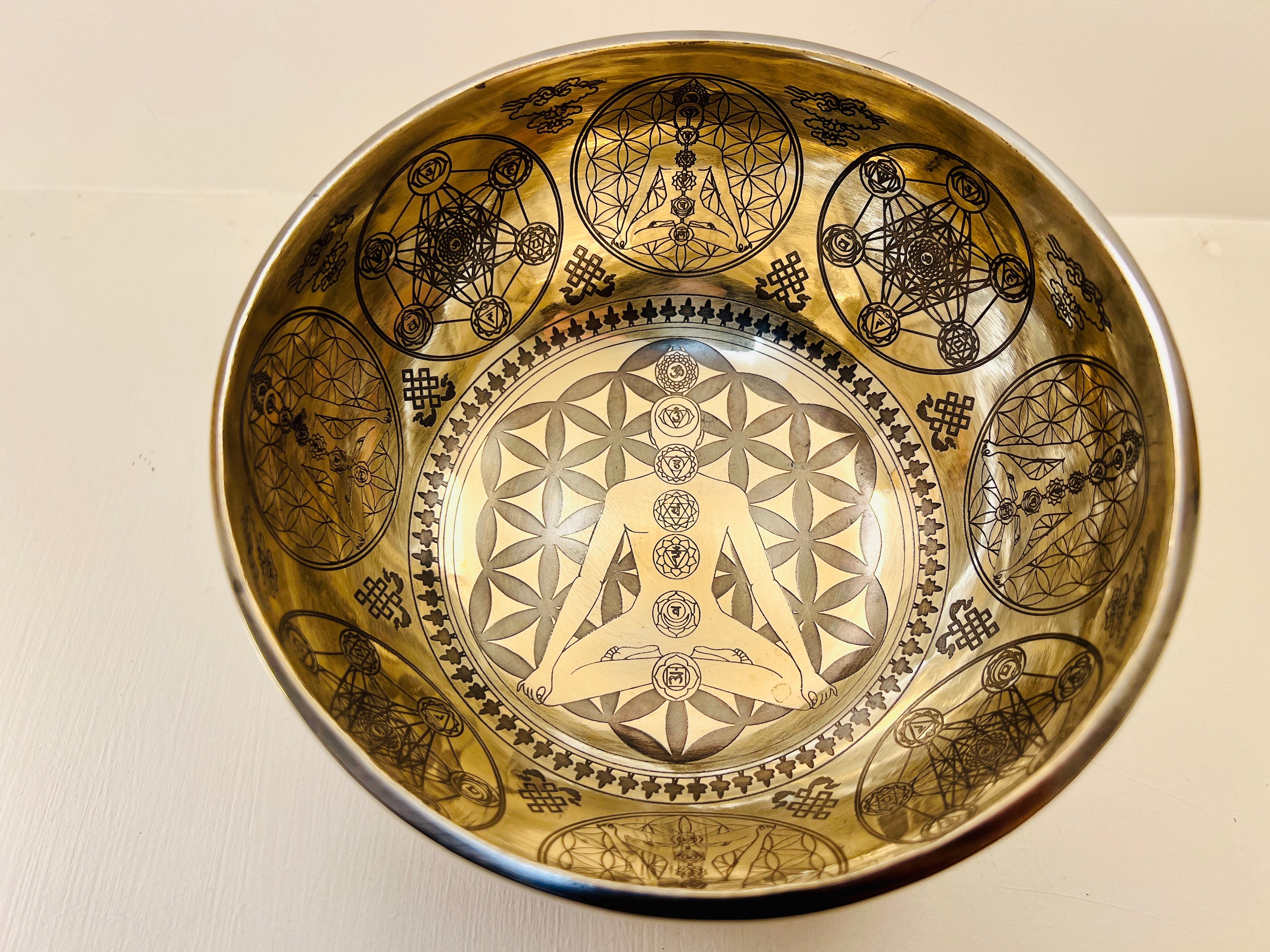 17cm Engraved Tibetan Singing Bowl, Root Chakra, Caduceus, & Sacred Om, C4